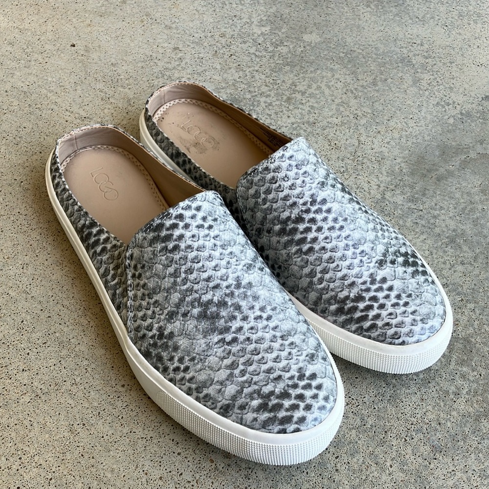 LOGO Lori Goldstein Diane Leather Slip-On Sneakers, 8